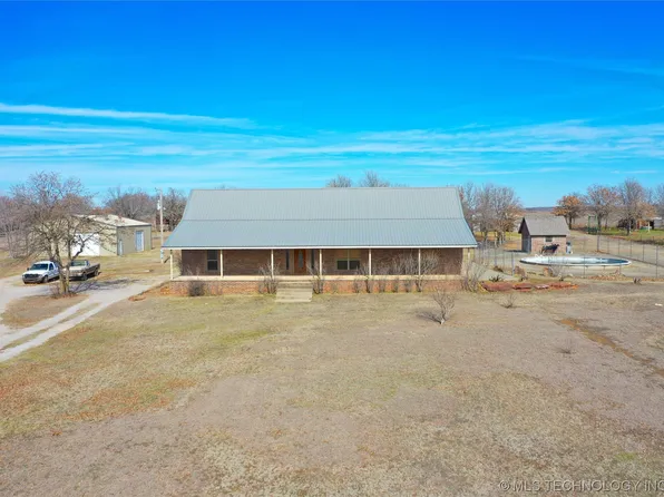 341572 E 1020th Rd, Meeker, OK 74855