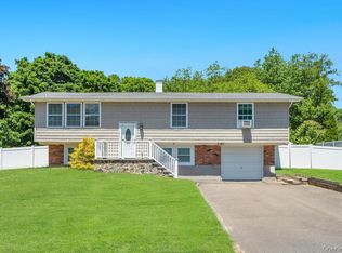 5 Fairway Drive, Port Jefferson Station, NY 11776
