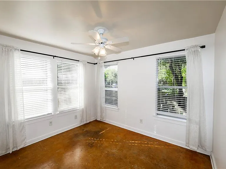 1305 Lorrain St #D — Photo 20