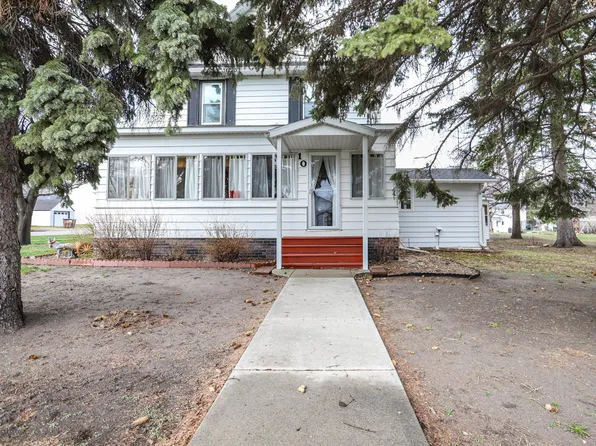 10 5th Ave NE, Lidgerwood, ND 58053