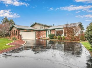 42W315 Windsor Ct, St Charles, IL