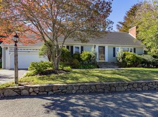 55 Kenneth Rd, Marblehead, MA 01945
