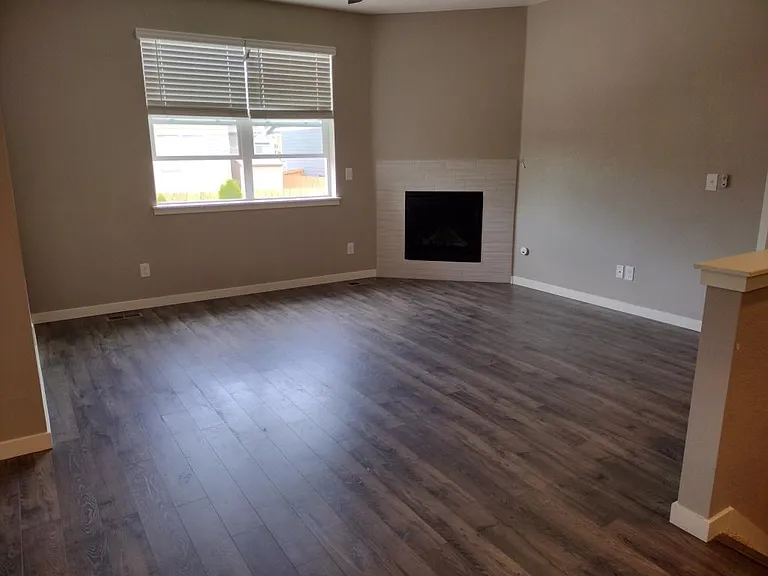 14563 Piedmontese Dr — Photo 6