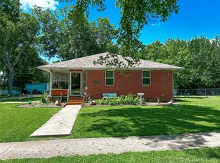 307 Buffalo St, Caddo, OK 74729