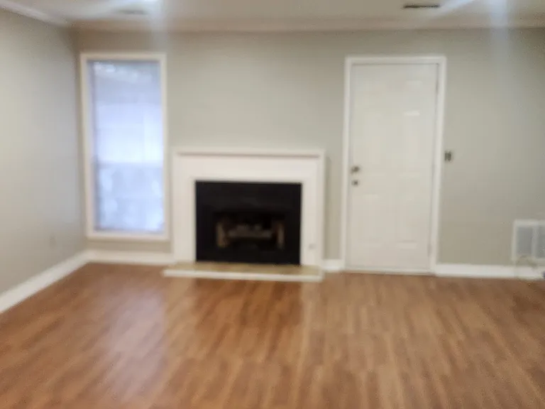 2962 Aspen Woods Entry — Photo 3