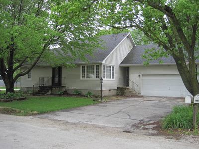 290 S Hall St, Roseville, IL, 61473