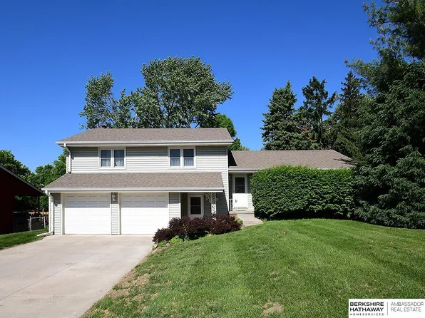 4510 Eastridge Dr, Omaha, NE 68134