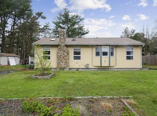 7 13th Ave, Wareham, MA 02571