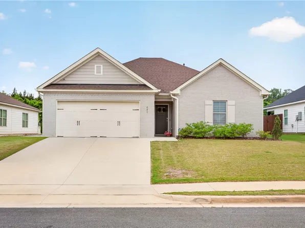 401 Bush Creek Rd, Opelika, AL 36804