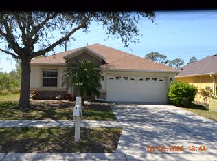 4103 Langdrum Dr, Zephyrhills, FL 33543