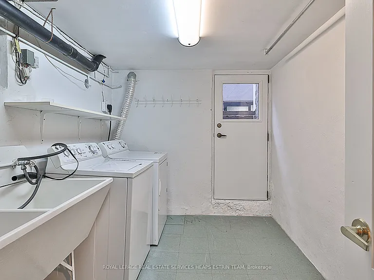 27 Southlea Ave — Photo 34