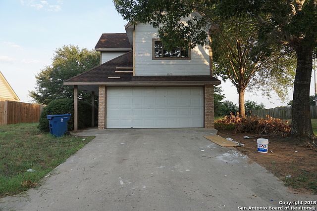 1st image of 1129 Iris Crescent Dr