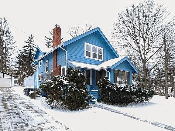 2nd image of 227 Wildwood Ave