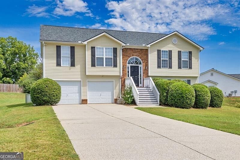 1st image of 134 Pinkston Ct