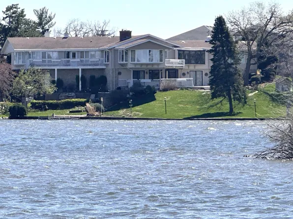 S68W18118 Island DRIVE, Muskego, WI 53150