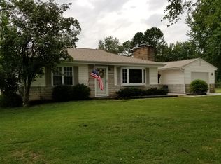 782 Rojean Dr, Ballwin, MO 63021