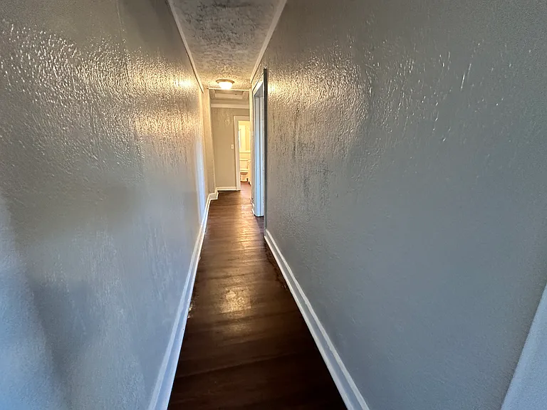 110 N Grant Ave — Photo 15