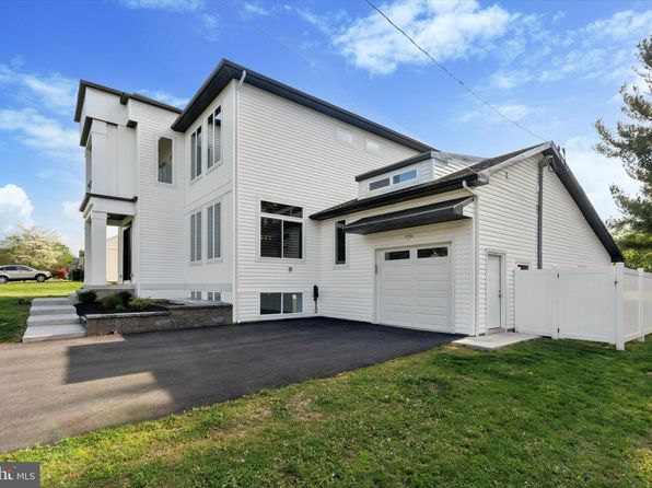 44 Paisley Rd, Richboro, PA 18954