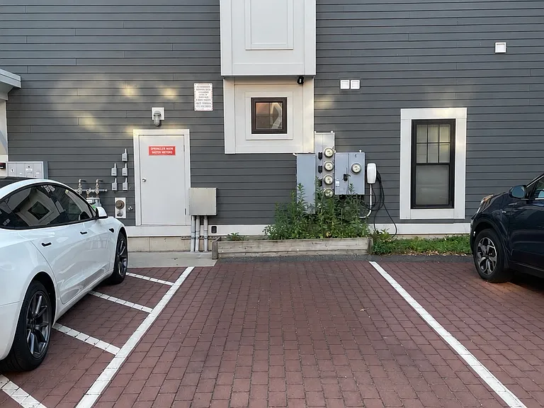 57 Pitman St #3 — Photo 21