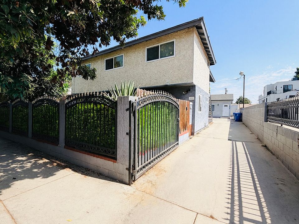 1st image of 2852 Rosanna St #3