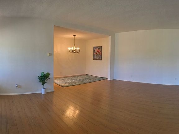 4th image of 1301 17th St APT 210