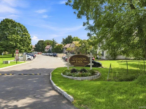50 Dr #50, Middletown, NY 10940