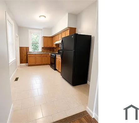 3 bed, $1,750 — Photo 3