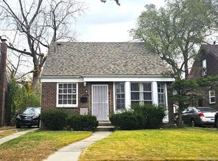 17636 Greenview Ave, Detroit, MI 48219