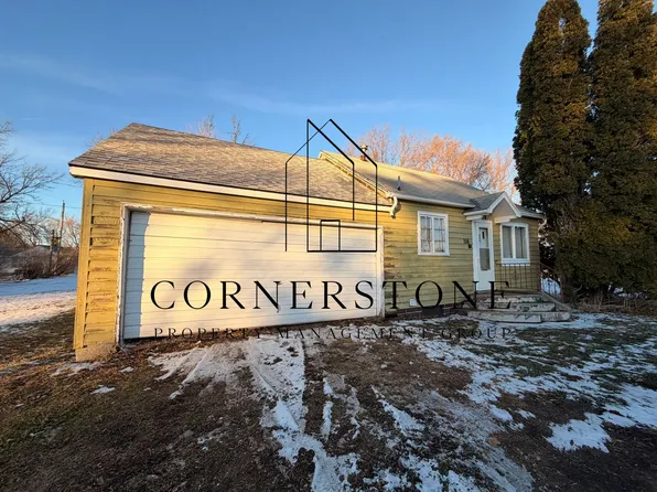 156 N Elm St, Rockwell City, IA 50579