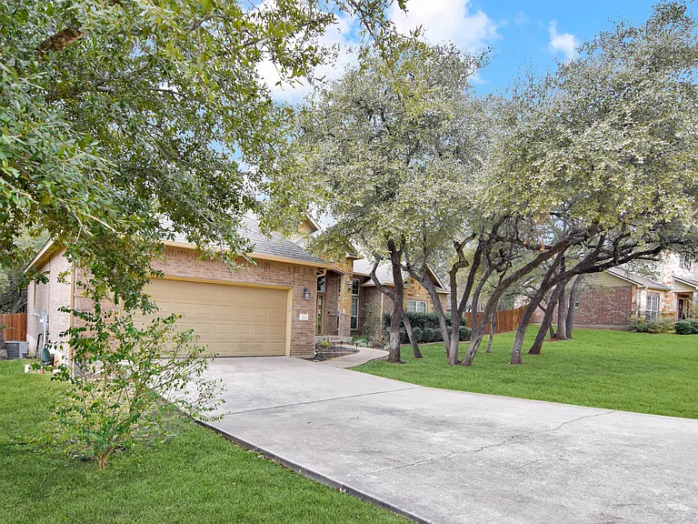 3100 Amber Forest Trl — Photo 3