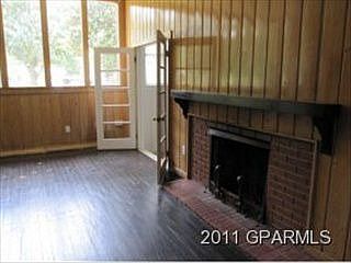 3rd image of 109 Landon Dr