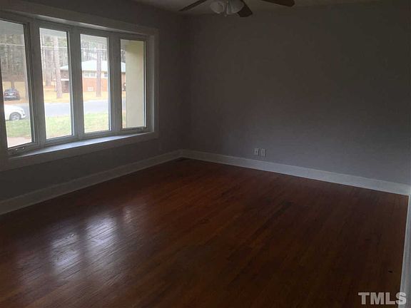 3rd image of 3809 Hillgrand Dr