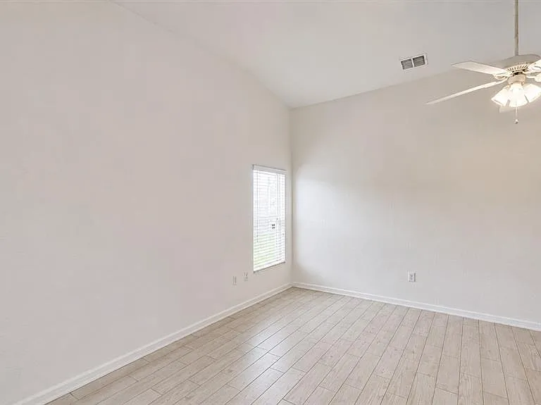 4729 Mandolin Loop — Photo 8