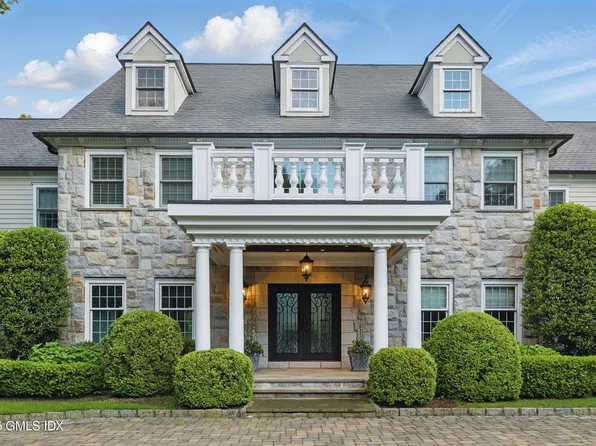 34 Carrington Dr, Greenwich, CT 06831