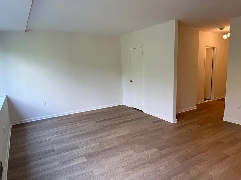 4101 Cathedral Ave NW #409 — Photo 8