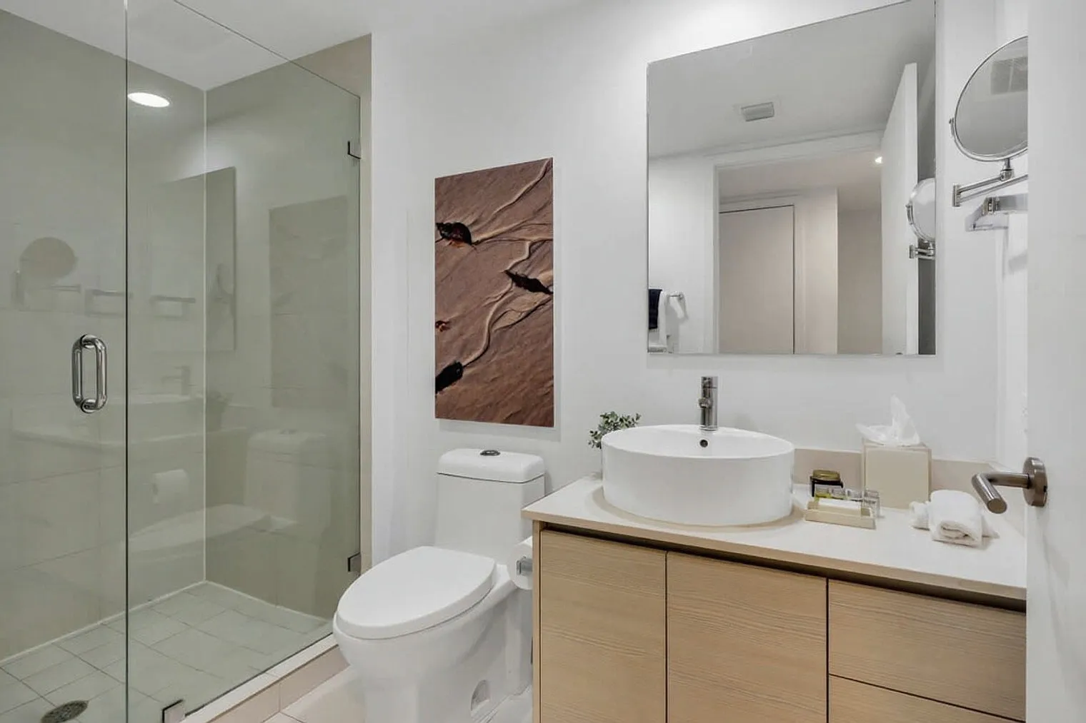 Studio, 1.0 bath, 290 sqft, $1,621 — Photo 4
