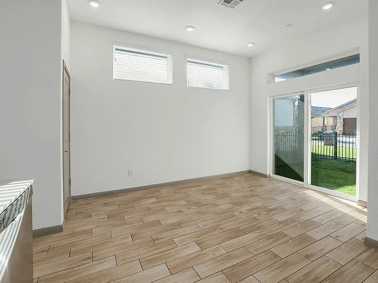 2800 Joe Dimaggio Blvd #55 — Photo 14
