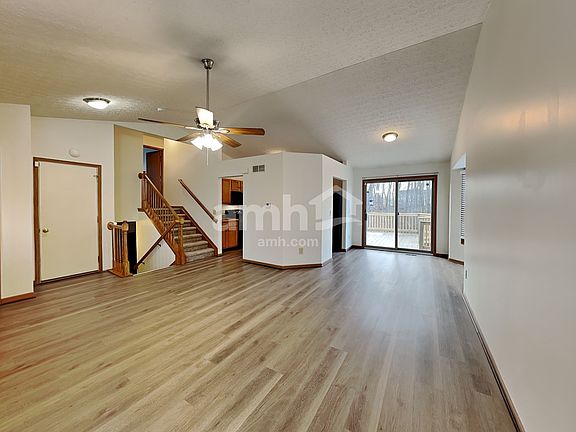 4th image of 341 Kestrel Dr