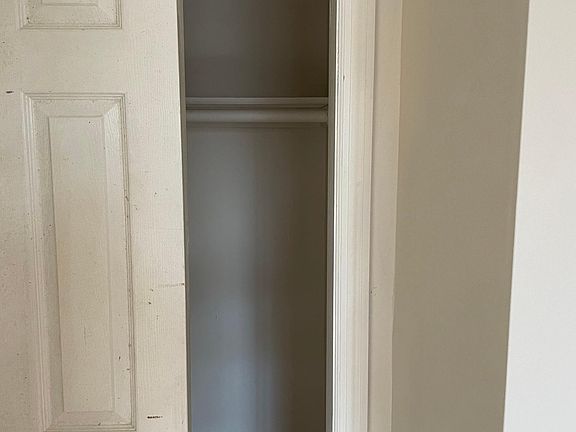 3rd image of 2861 Grace Ave Floor 2