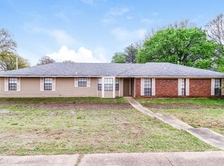 4784 Ross Rd, Memphis, TN 38141