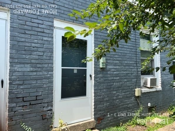 132 E 10th St UNIT 3-1