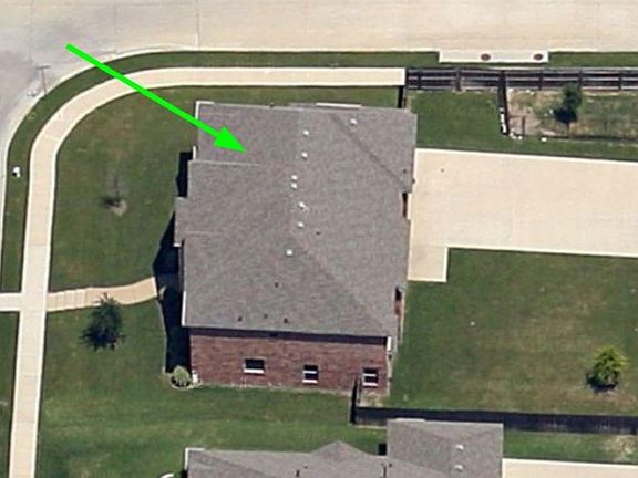 2nd image of 612 Twin Hills Ln