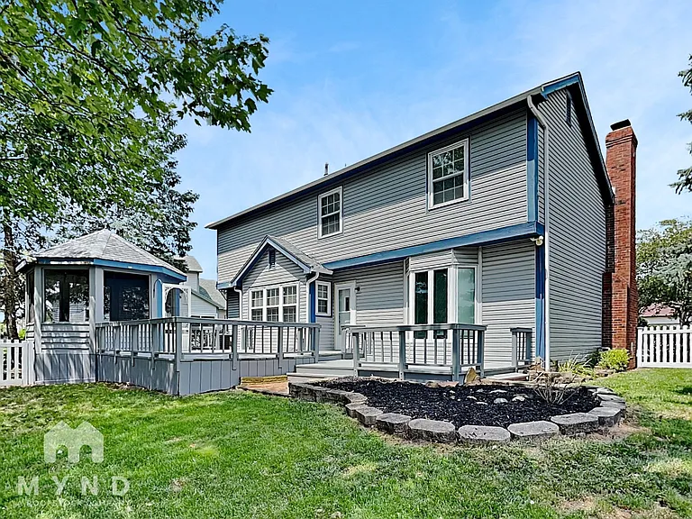 801 Ashford Glen Dr — Photo 17