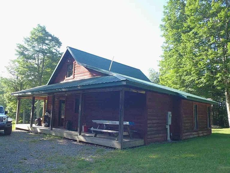 Listing photo 5