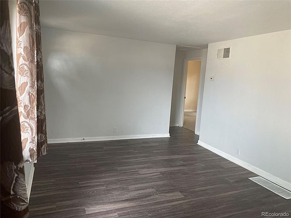 4th image of 1554 W Bayaud Avenue