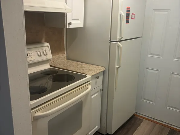 1307 W Washington St APT A, Plant City, FL 33563