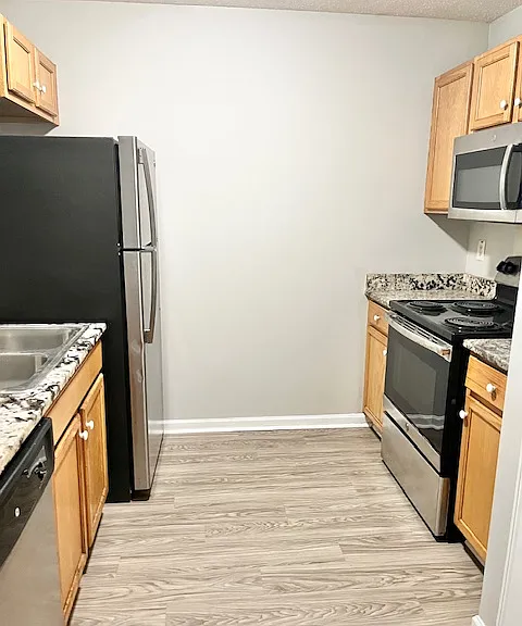 5110 Scarsdale Dr #101 — Photo 3