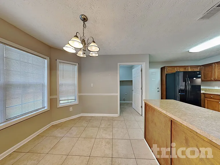 235 Red Maple Dr — Photo 6