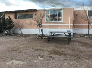 20977 Sierra Song Ave, Mojave, CA 93501