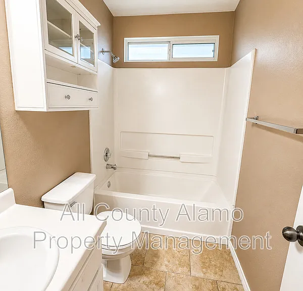 9006 Pinseeker — Photo 32